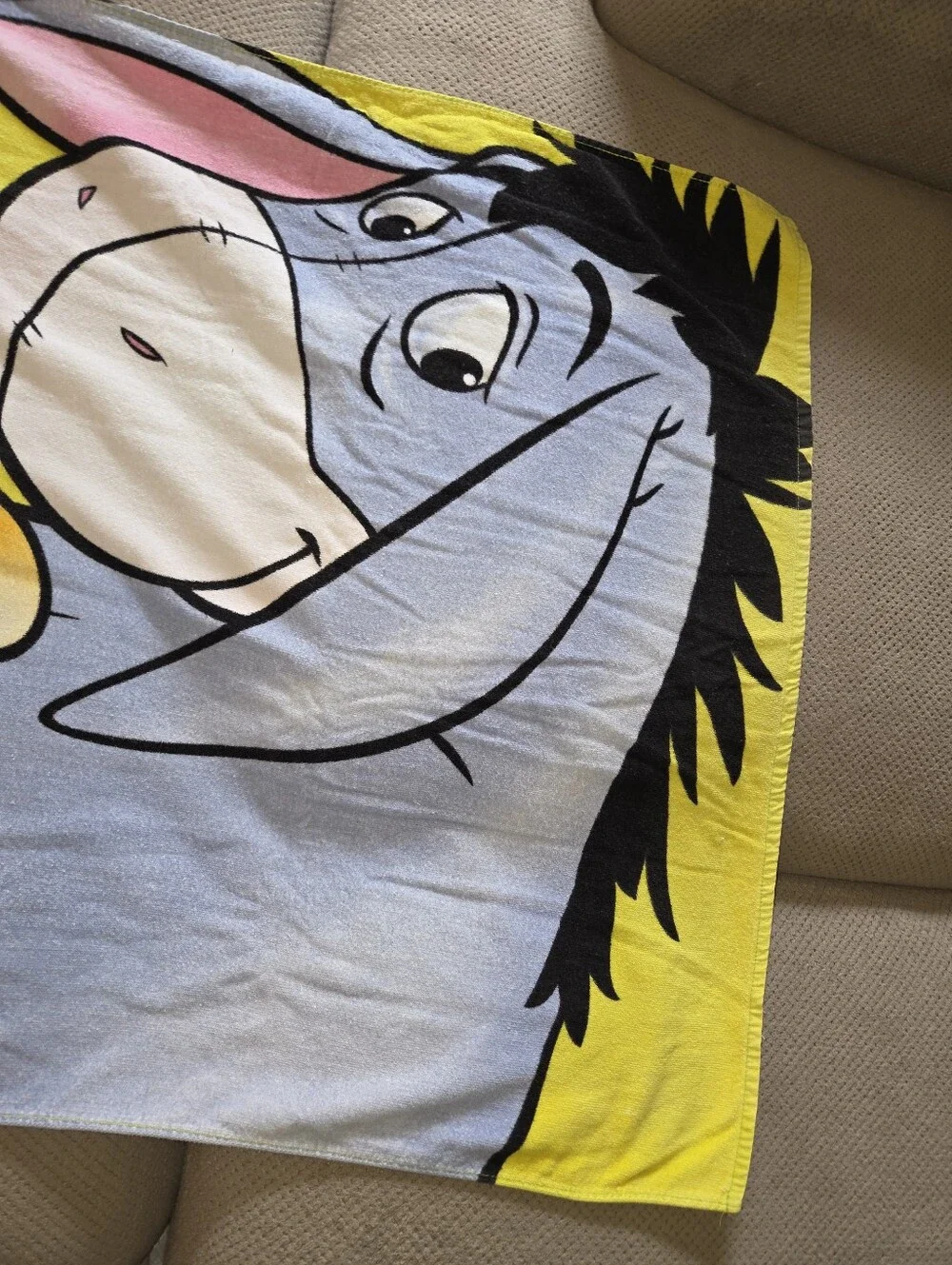 Disney Winnie the Pooh Beach Towel Piglet Eeyore Pool Swim Towel 56